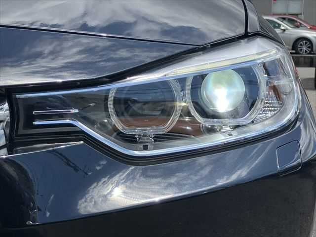 BMW 3series sedan