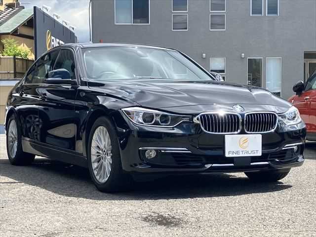 BMW 3series sedan