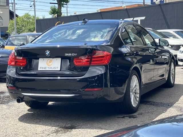 BMW 3series sedan