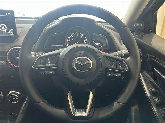 MAZDA2