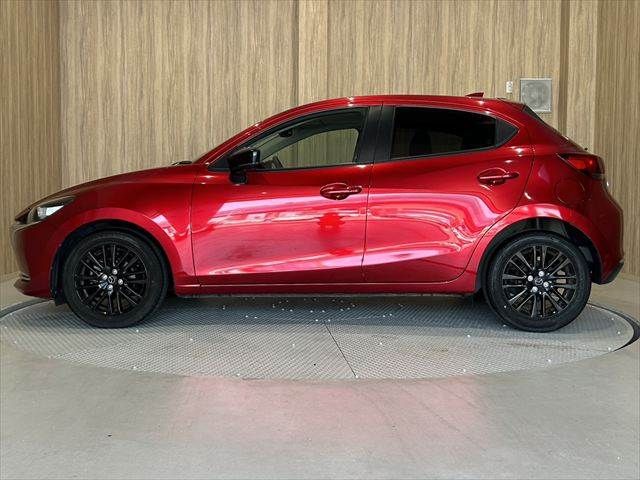 MAZDA2