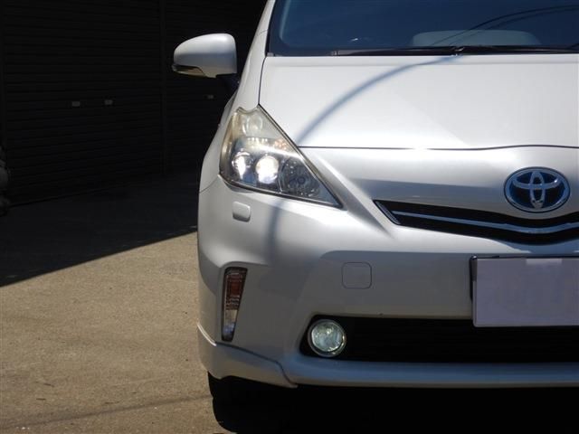 PRIUS Alpha