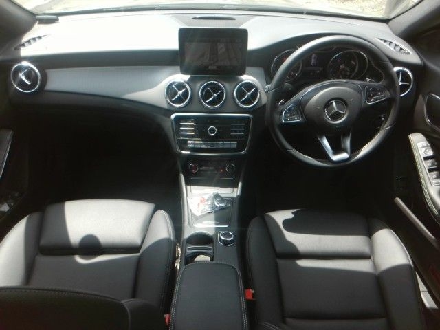 MERCEDES BENZ CLA class