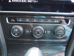 VOLKSWAGEN GOLF Alltrack