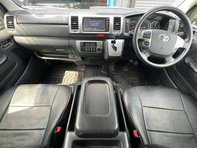 HIACE van 2WD