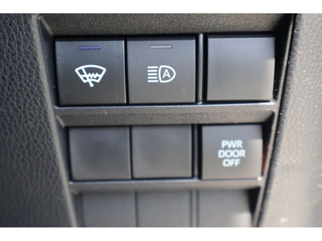 VOXY 4WD