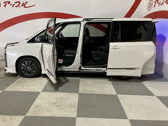 VOXY 4WD
