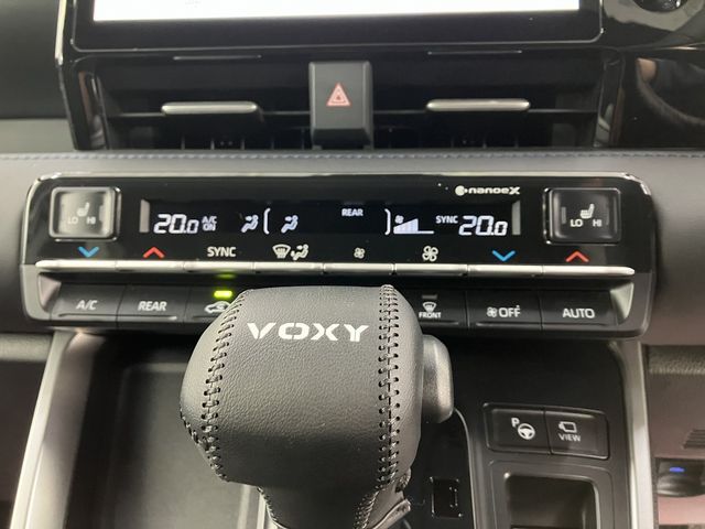 VOXY 4WD