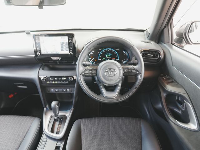 YARIS CROSS HYBRID