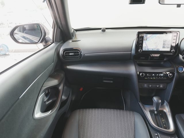 YARIS CROSS HYBRID