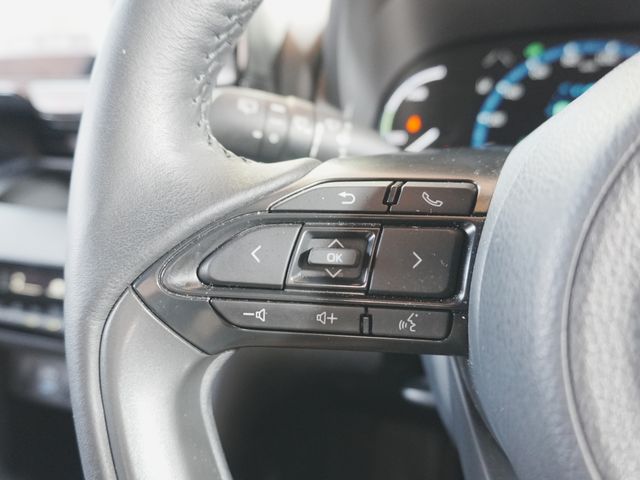 YARIS CROSS HYBRID