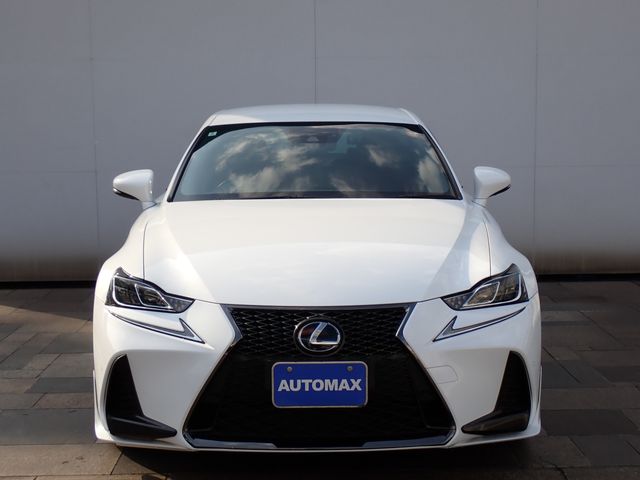 LEXUS IS300h