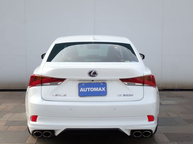 LEXUS IS300h