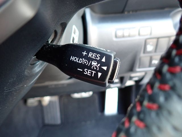 LEXUS IS300h