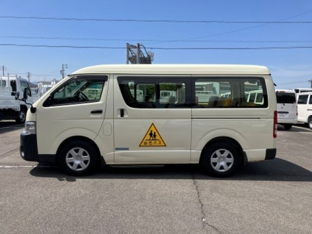 HIACE wagon