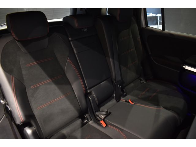 MERCEDES BENZ EQB