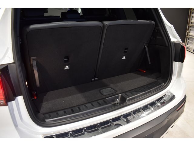 MERCEDES BENZ EQB