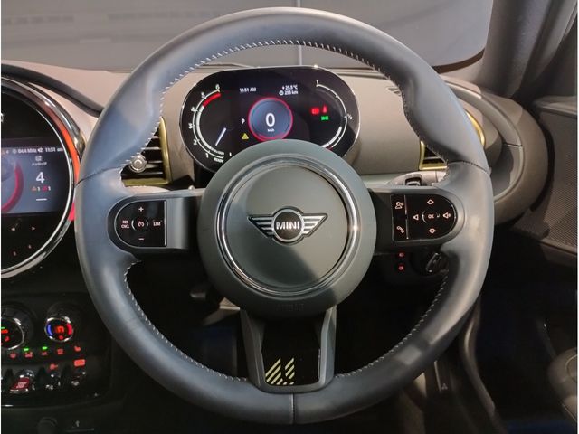 MINI COOPER D CLUBMAN