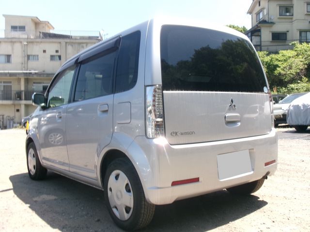 eK WAGON