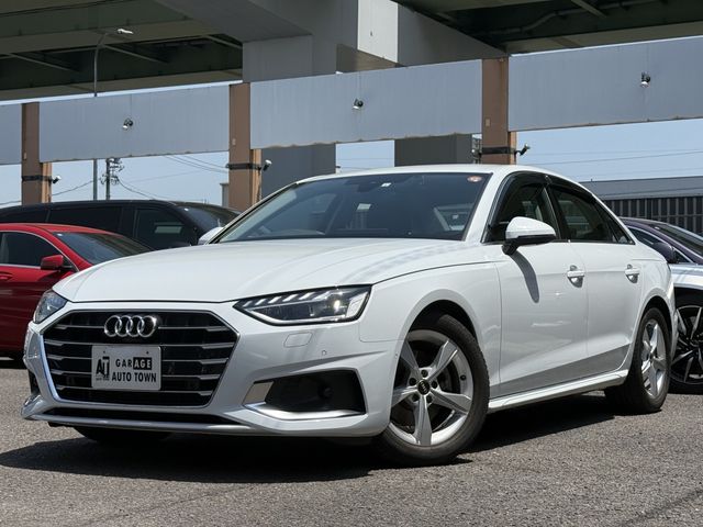 AUDI A4 AVANT