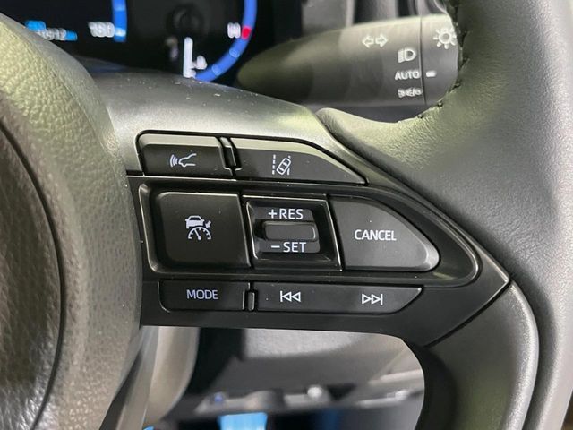 YARIS CROSS HYBRID