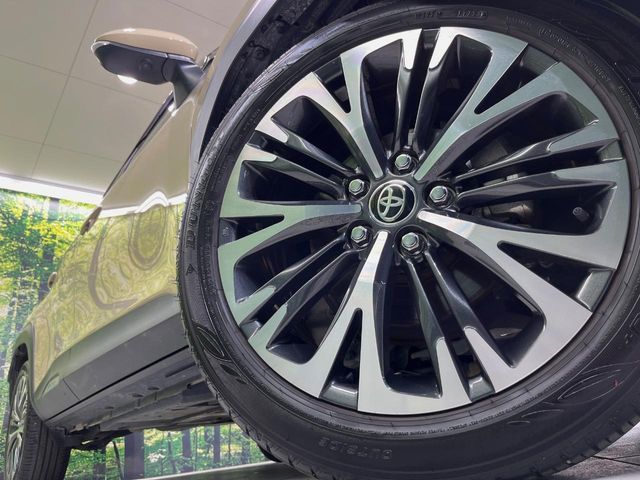 YARIS CROSS HYBRID