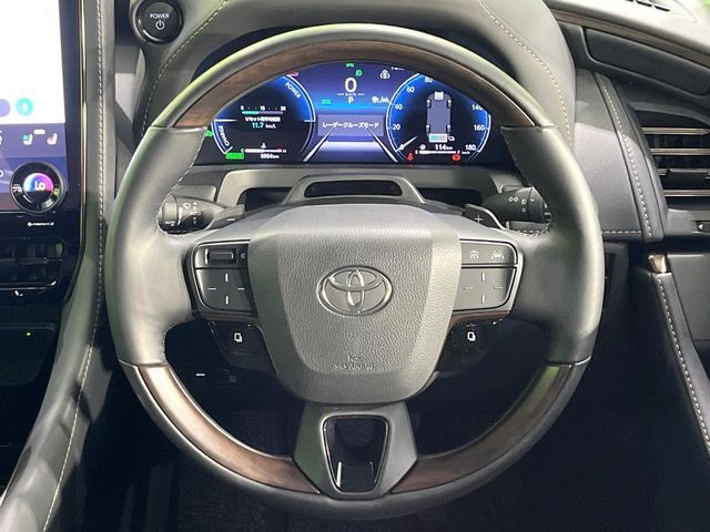 VELLFIRE HYBRID