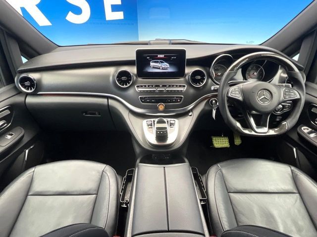 MERCEDES BENZ V class