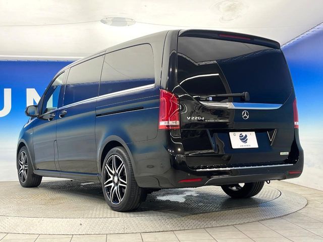MERCEDES BENZ V class