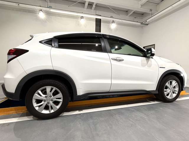 VEZEL HYBRID 4WD