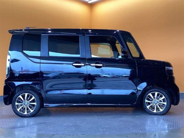 N-BOX CUSTOM