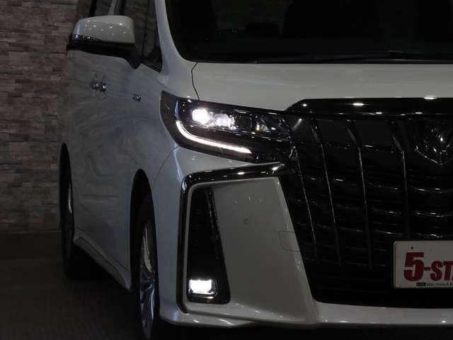 ALPHARD hybrid 4WD