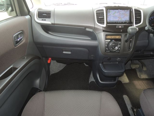 DELICA D:2 2WD