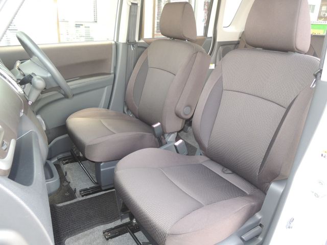 DELICA D:2 2WD