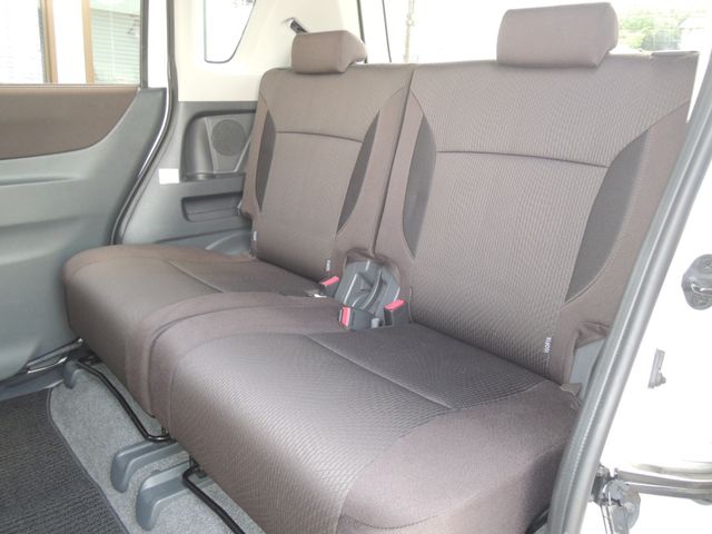DELICA D:2 2WD