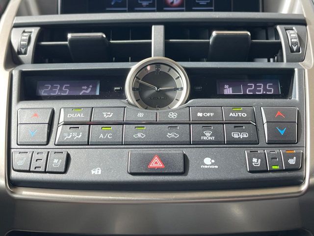 LEXUS NX200t