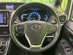 VOXY HYBRID