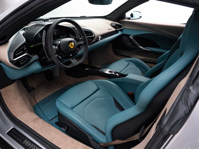 FERRARI 296 GTS