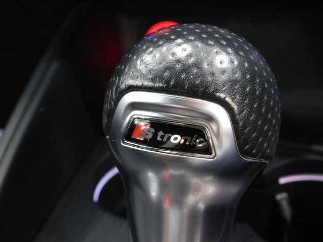 AUDI A3 Sedan