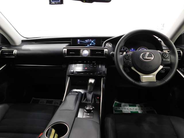LEXUS IS250