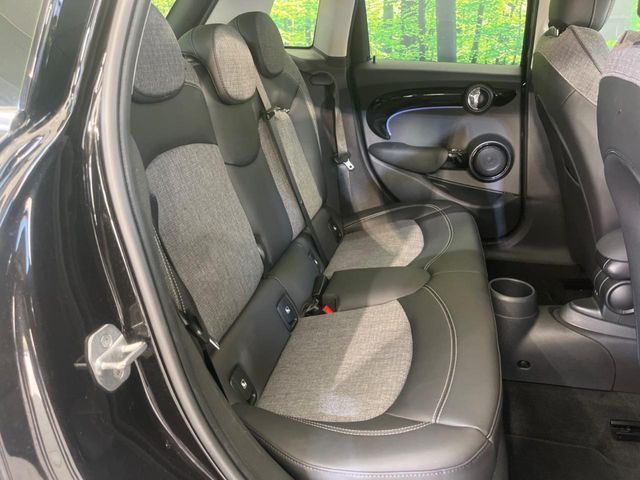 MINI COOPER 5DOOR