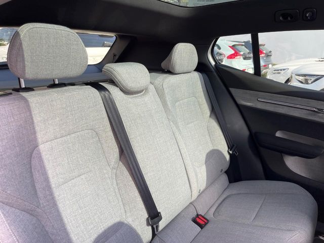 VOLVO EX30
