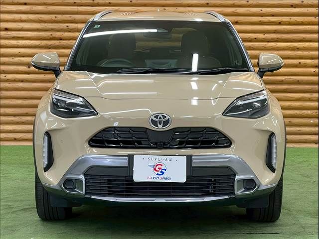 YARIS CROSS