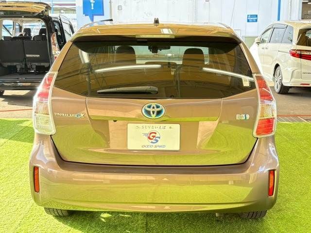PRIUS Alpha