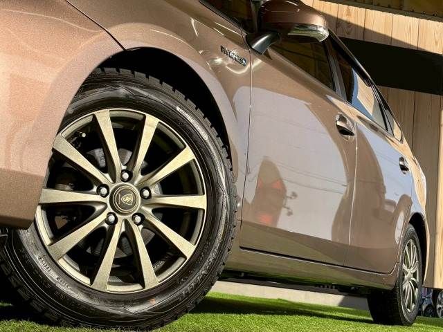 PRIUS Alpha