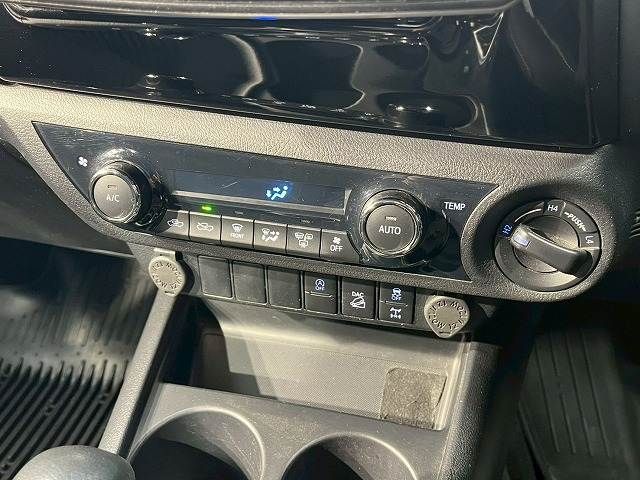 HILUX 4WD