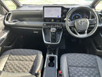 VOXY HYBRID