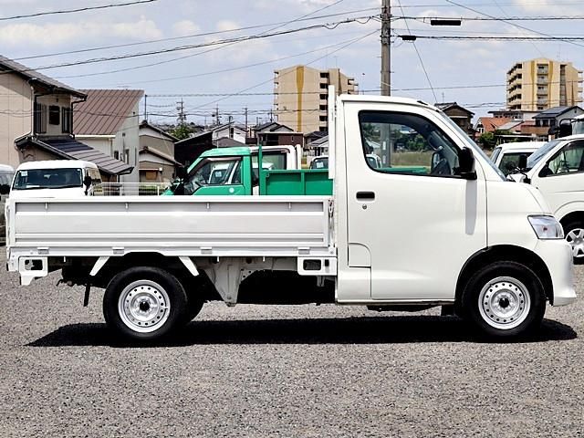 BONGO truck 2WD