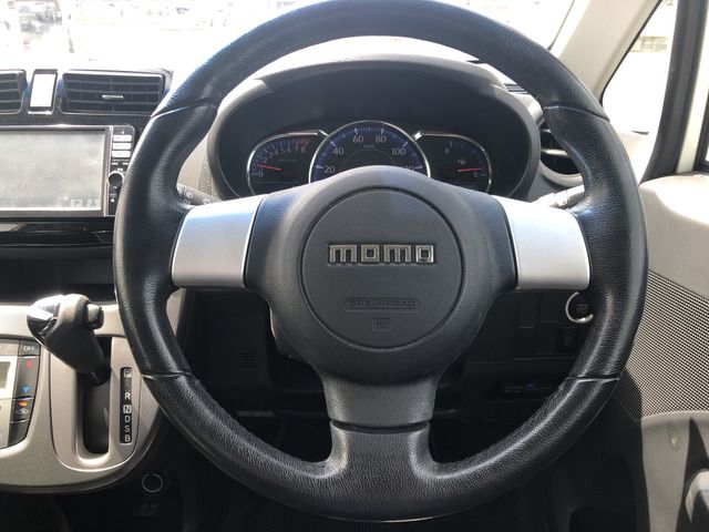 MOVE CUSTOM 4WD