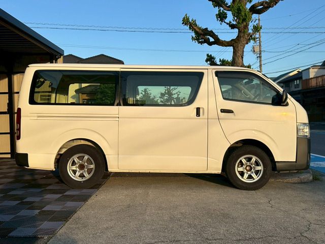HIACE van 2WD